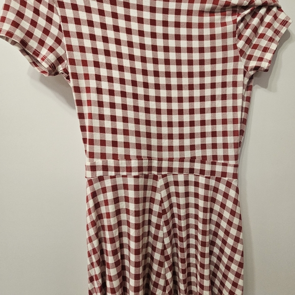Forever 21 Woman's Size S Skort red and white checkered print. - Picture 12 of 16